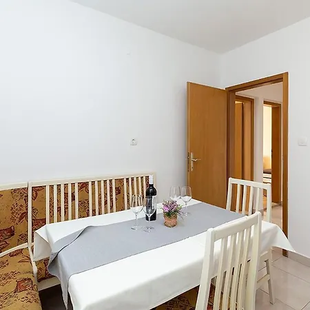 Eva Apartment